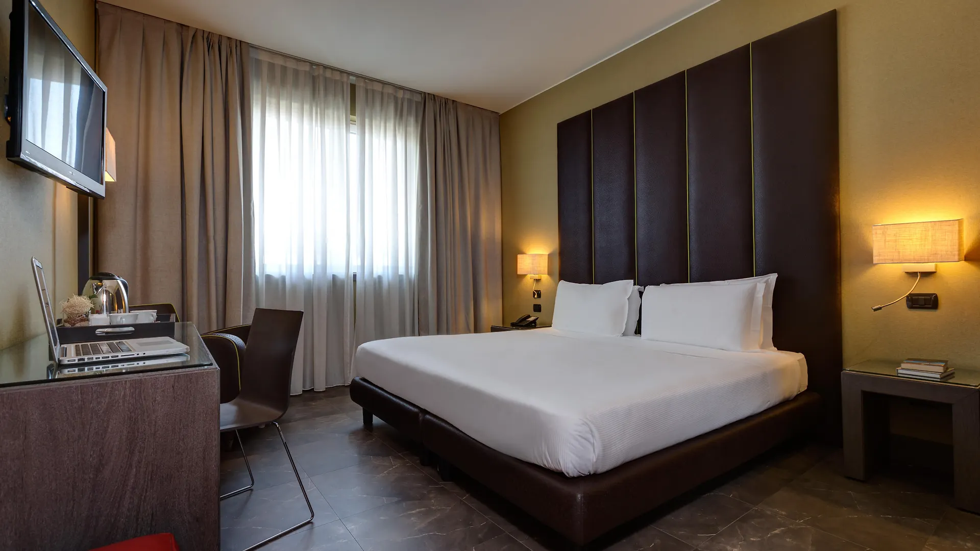 Klima Hotel Milano Fiere 4*, Milaan Italië