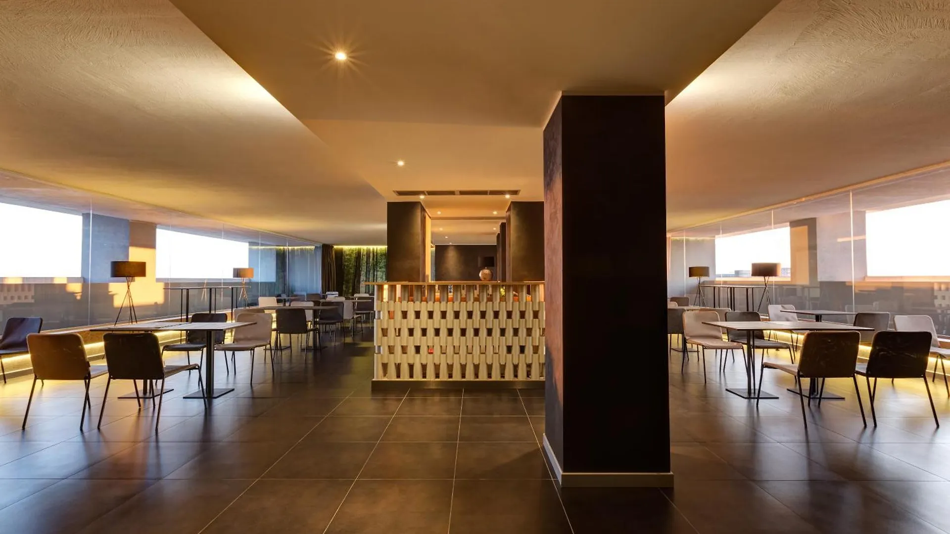 Klima Hotel Milano Fiere 4*, Milaan