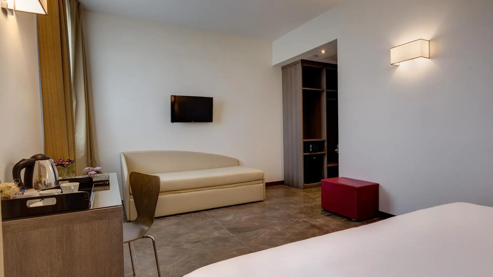 Klima Hotel Milano Fiere İtalya
